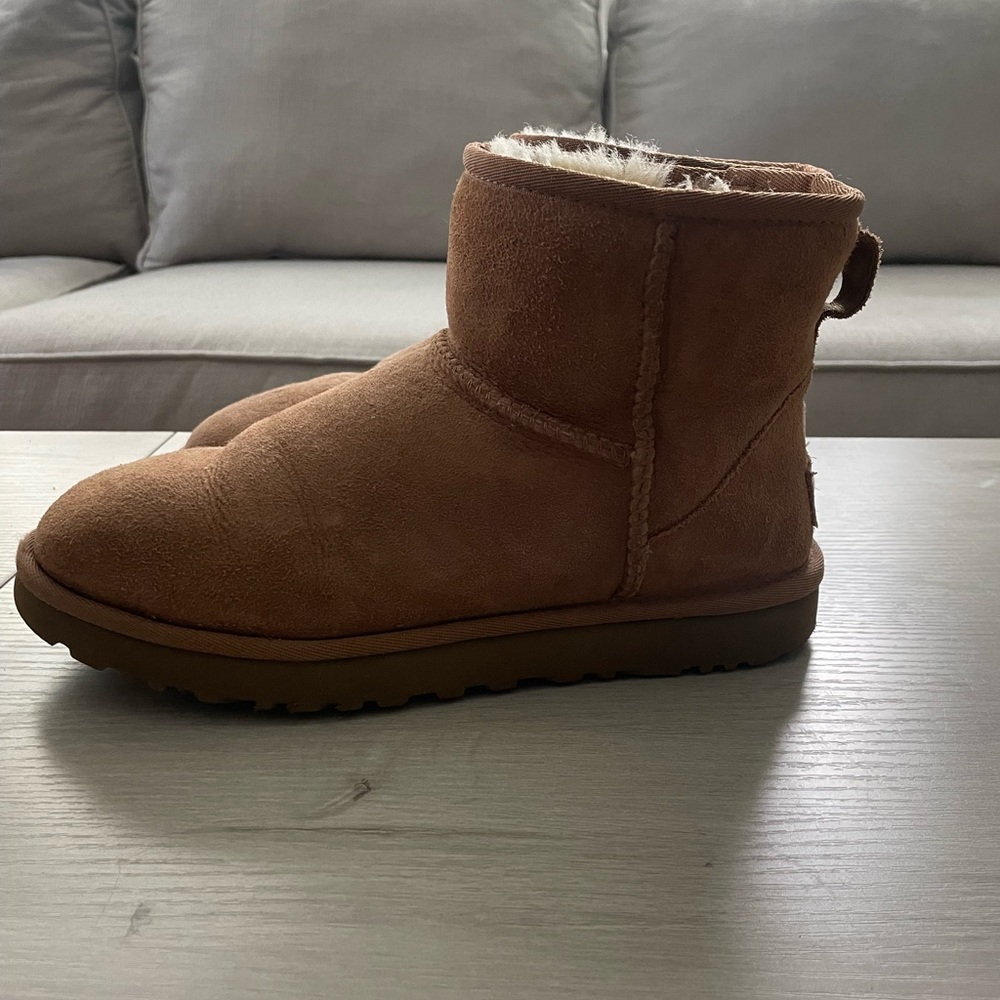 MINI UGGS